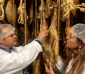 La Cala, Selección de un jamón ibérico por Anselmo Pérez
