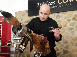 Montanera COVAP, corte de jamón