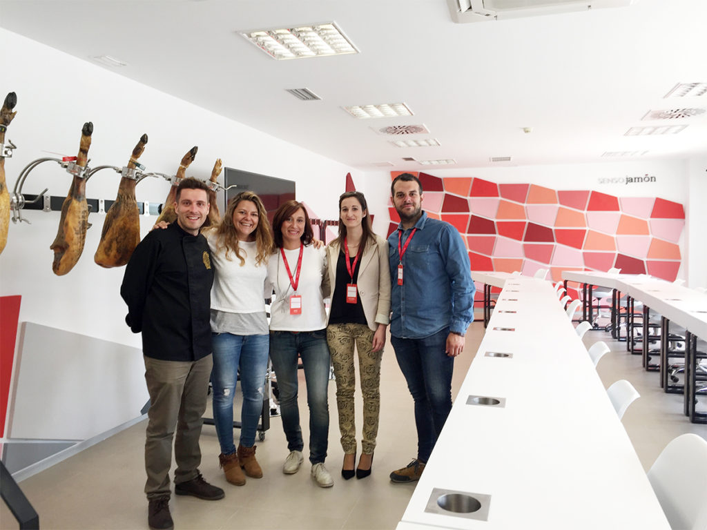 SensoJamón espacio dedicado en exclusiva para catar jamón y maridarlo