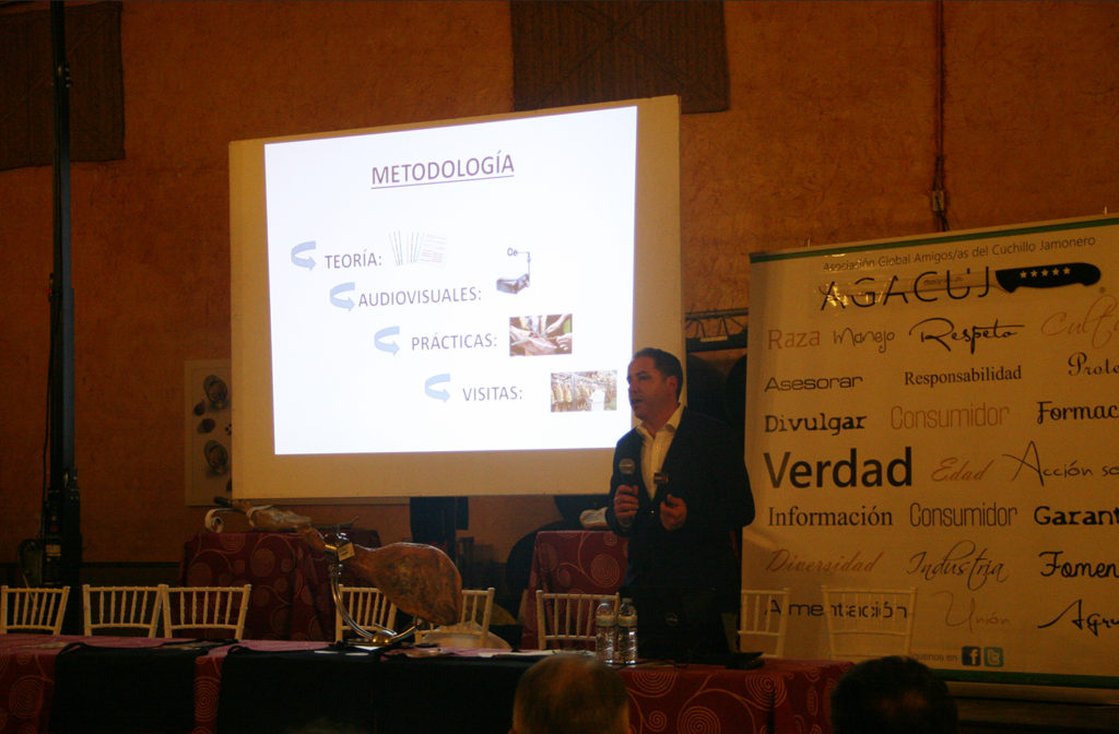 Ponencia Pedro José Pérez Casco, la importancia de la formación para el cortador de jamón. Cursos de Corte de jamón Benéfico Chiclana