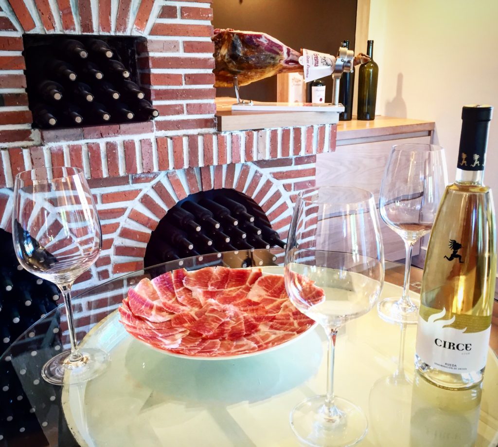 Cata virtual de jamón y maridaje Eresma y Avelino Vegas