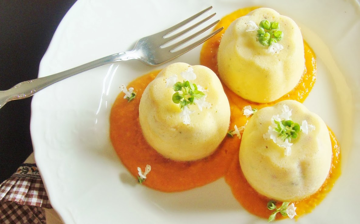 Huevos a la mouse con jamón ibérico