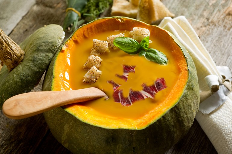 Crema de calabaza con jamón ibérico