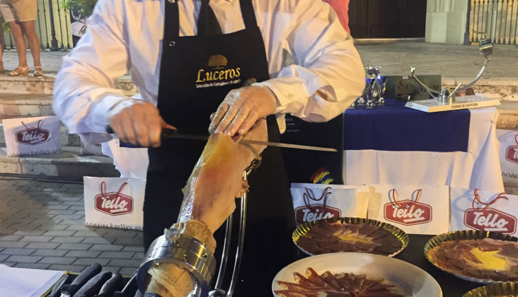 maksin-migunov-cortando-concurso-cortadores-pedro-mora-ciudad-chipiona-jamonlovers