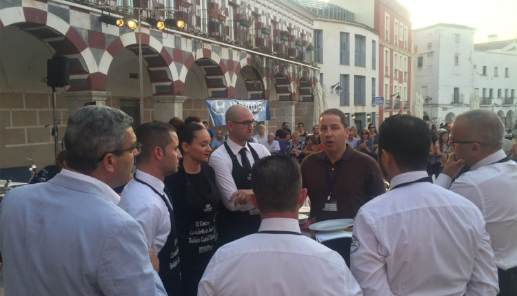 reunion-previa-ii-concurso-cortadores-de-jamon-badajoz-capital-iberica-jamonlovers