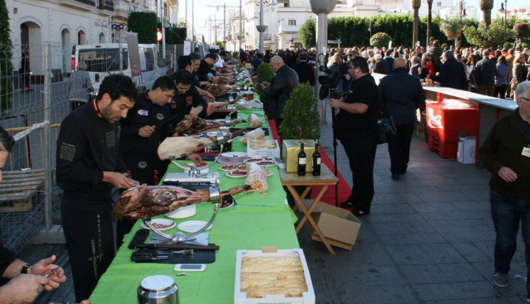 corte-solidario-cortadores-jamon-ningun-nino-sin-juguete-san-fernando