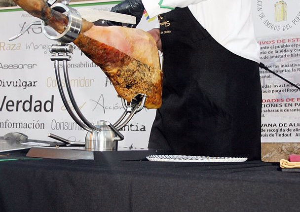 pedro-jose-perez-casco-cortador-de-jamon-jamonlovers