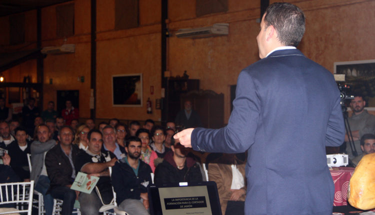 ponencia-pedro-jose-perez-casco-curso-corte-jamon-asociacion-reyes-magos-agacuj-jamonlovers