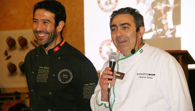 fran-robles-cobo-curso-corte-jamon-benefico-chiclana-agacuj-reyes-magos-ningun-nino-sin-juguetes-jamonlovers