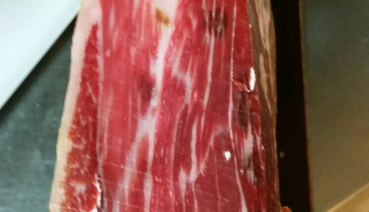 petequias-jamon-manchas-jamones-jamonlovers