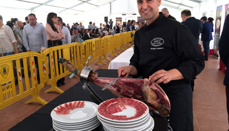 abraham-cambres-salinas-campeonato-nacional-cortadores-jamon-ancj-2017-tomelloso-jamonlovers
