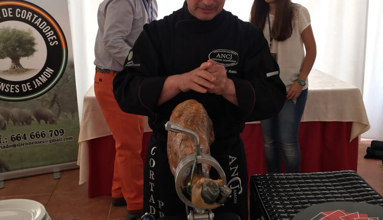 emilio-jose-rubio-torralbo-campeonato-nacional-cortadores-jamon-ancj-2017-tomelloso-jamonlovers