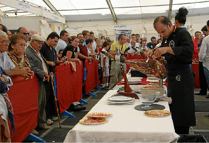 Concurso de Cortadores de Jamón Ibérico Villa de San Juan