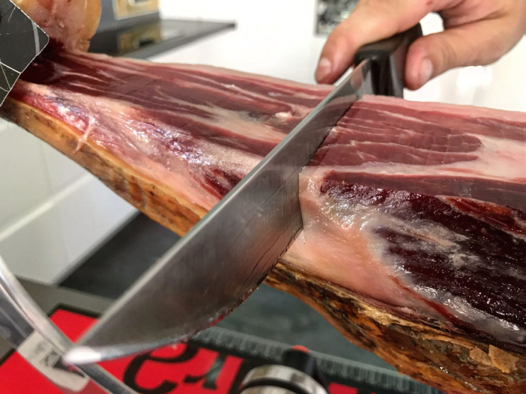 Cómo cortar la maza del jamón