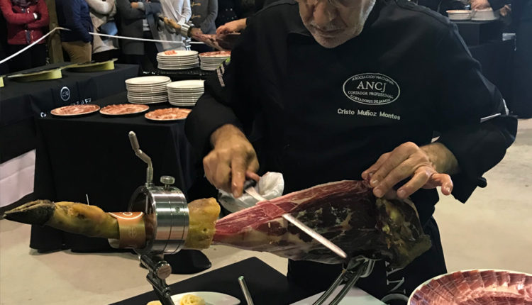 cristo-munoz-montes-campeonato-nacional-cortadores-jamon-vejer-jamonlovers