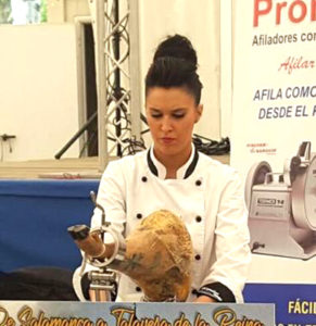 Finalistas XI Campeonato de España Corte de Jamón, Puri Garabaya García