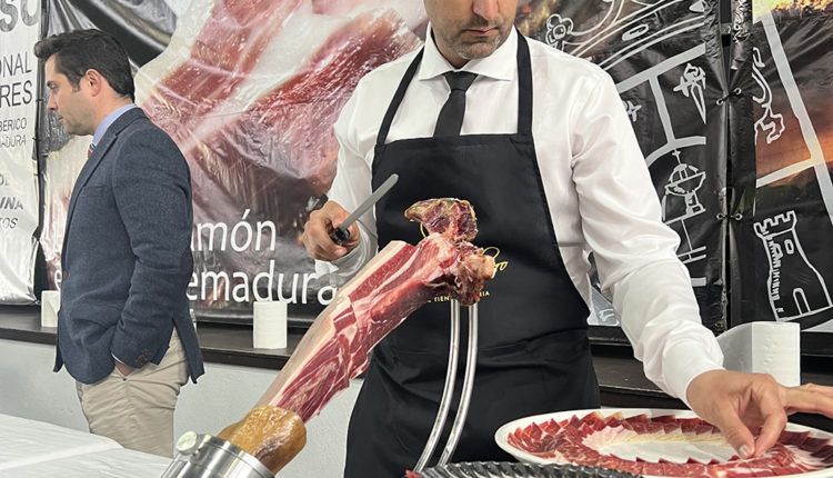 abraham-cambres-salinas-concurso-cortadores-de-jamon-iberico-fuente-de-cantos-jamonlovers