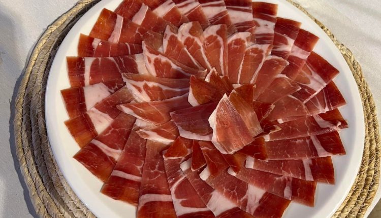 creativo-antonio-ortuno-xii-concurso-cortadores-jamon-seron-ancj-jamonlovers