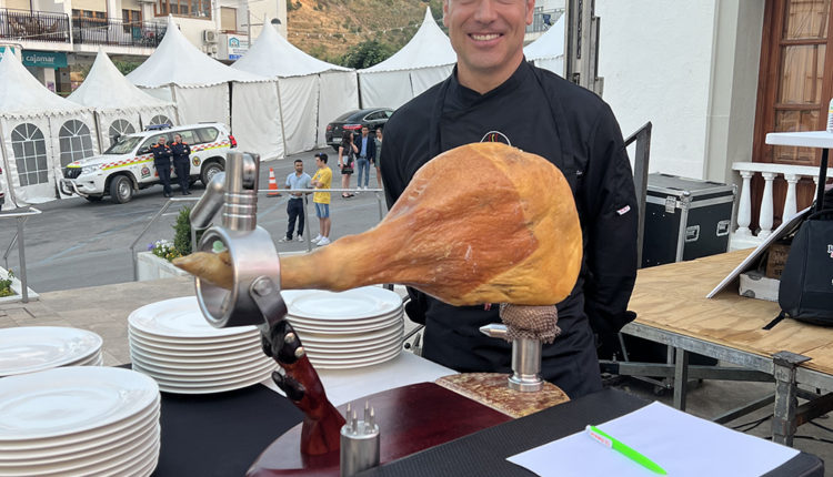 jose-alcobendas-ruiz-xii-concurso-cortadores-jamon-seron-ancj-jamonlovers