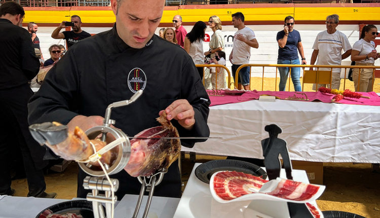 javier-campos-i-concurso-cortadores-jamon-2022-algemesi-valencia-ancj-clasificatorio-final-espana-jamonlovers