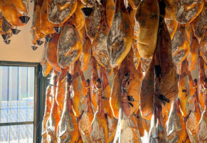 ¿Qué influye a la hora de elaborar un jamón en un secadero natural?