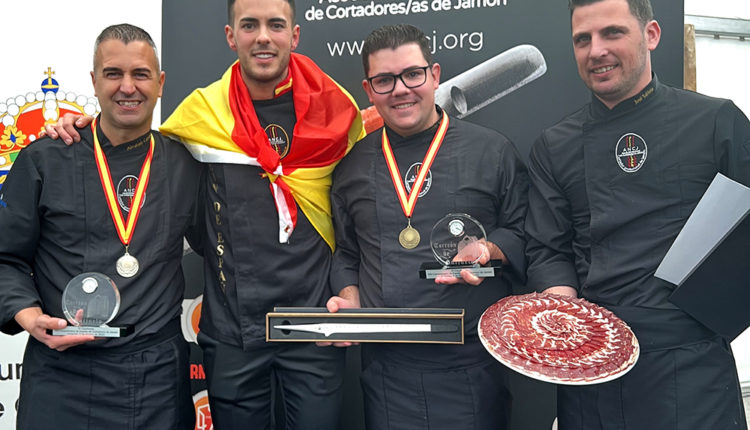 podium-xiii-final-campeonato-cortadores-de-jamon-2023-ancj-jamon-lovers-guijuelo