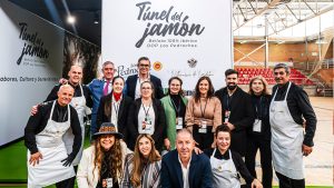 equipo Túnel del Jamón de Bellota 100% Ibérico DOP Los Pedroches 2026